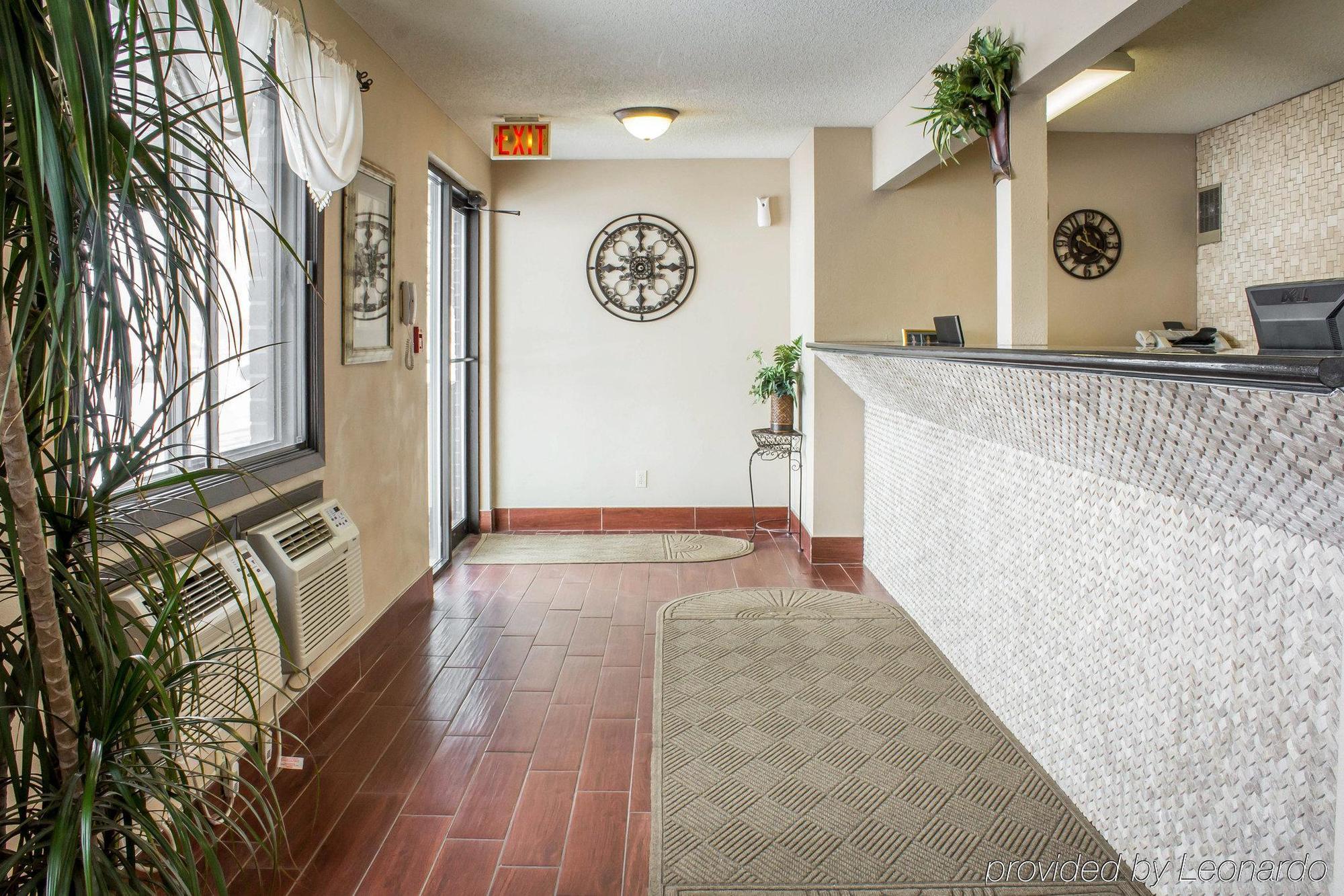 Econo Lodge Еймс Екстериор снимка